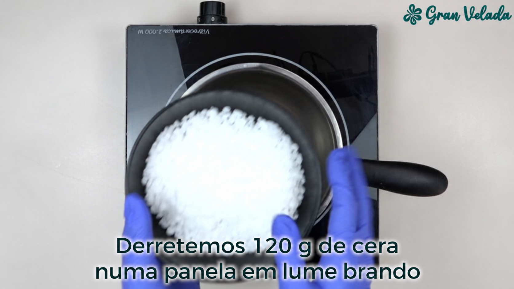 Pesa e derrete a cera