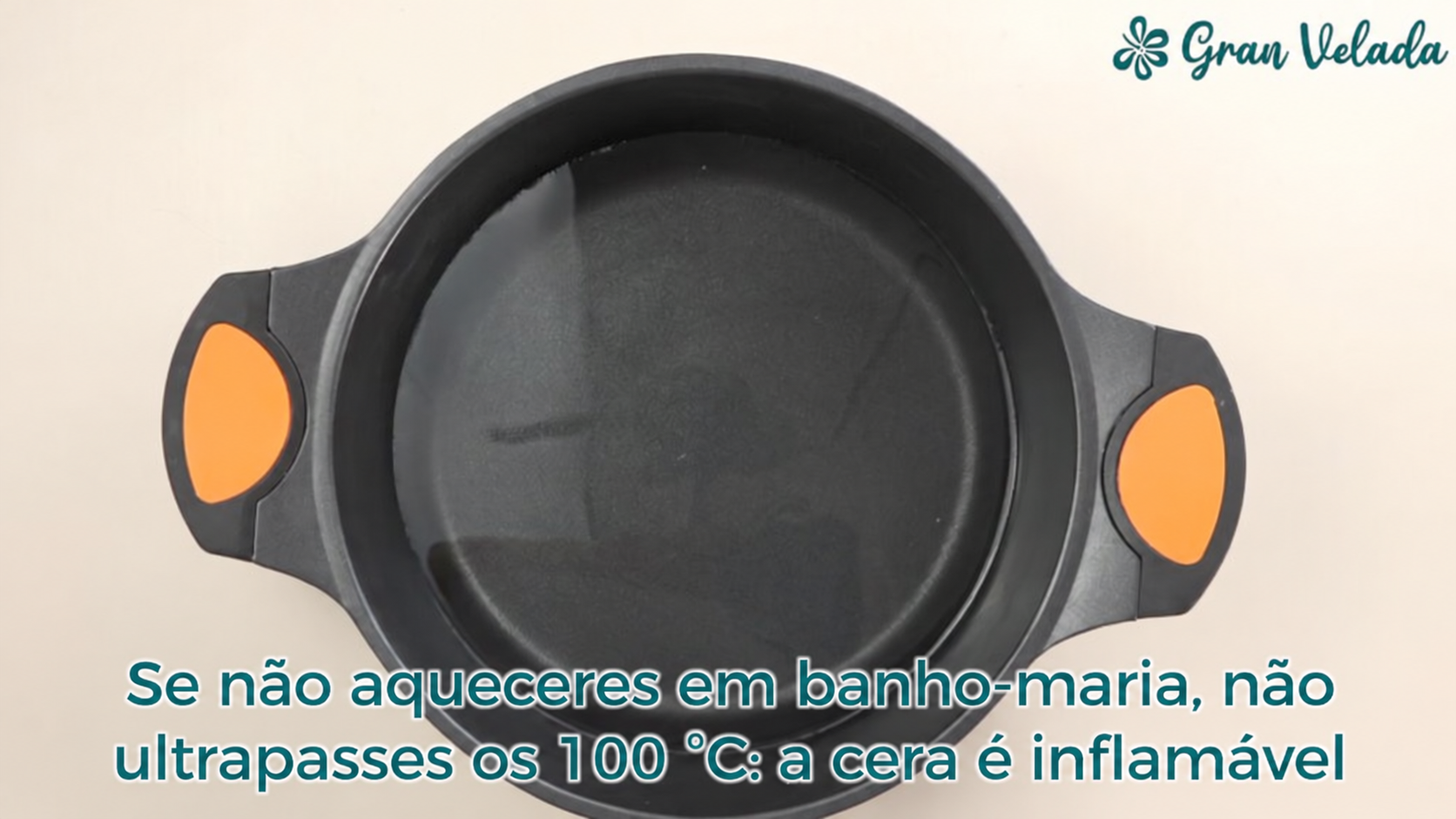 Derrete a cera e prepara o aroma — imagem 2
